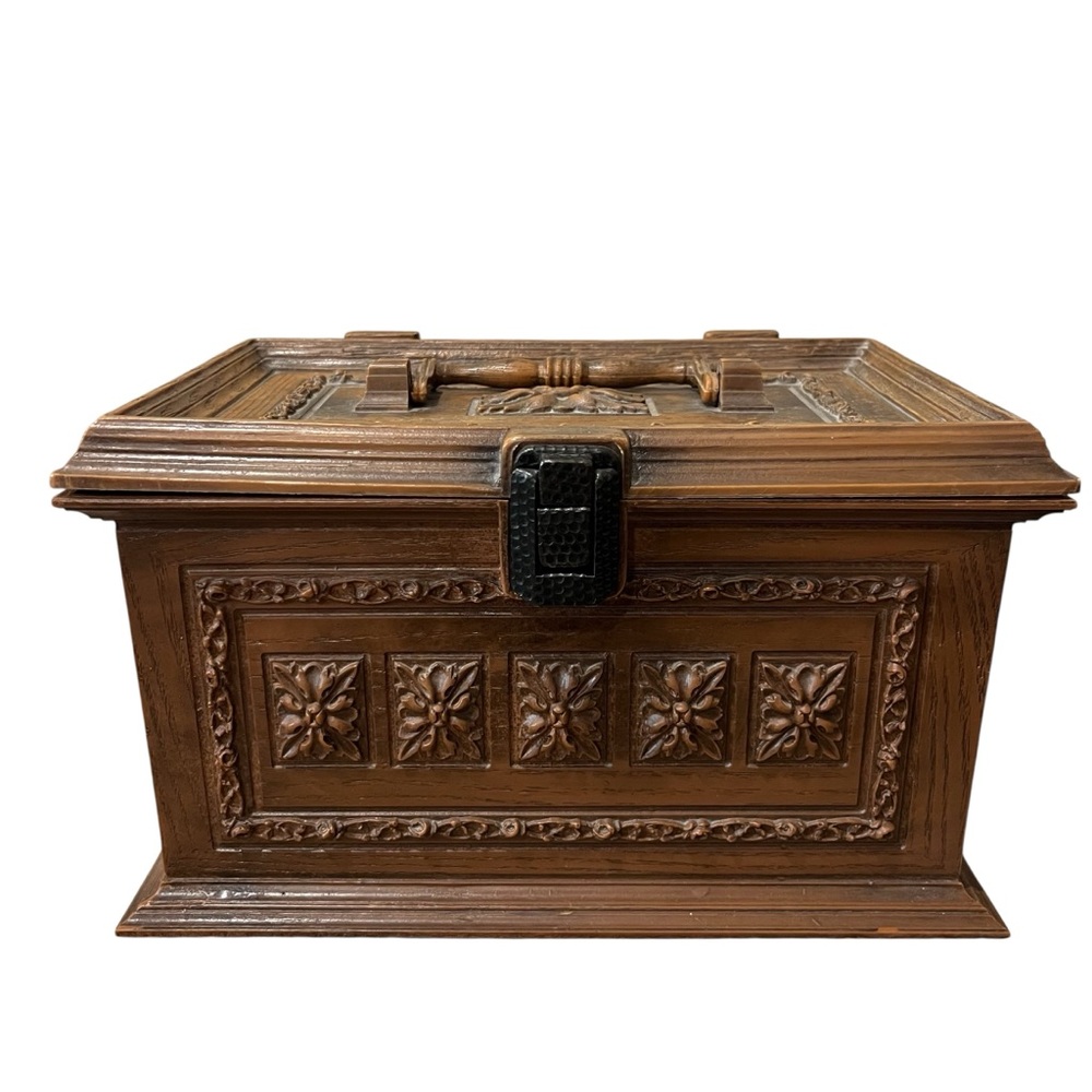MAX KLEIN Vintage Ornate SEWING BOX SC-1280 Wood Look Plastic‎ 12" x 8" x 7" 70s